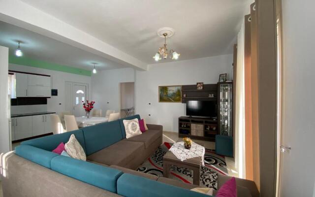 Apartment Krenar Voda