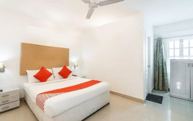 Hotel Fiesta Grand
