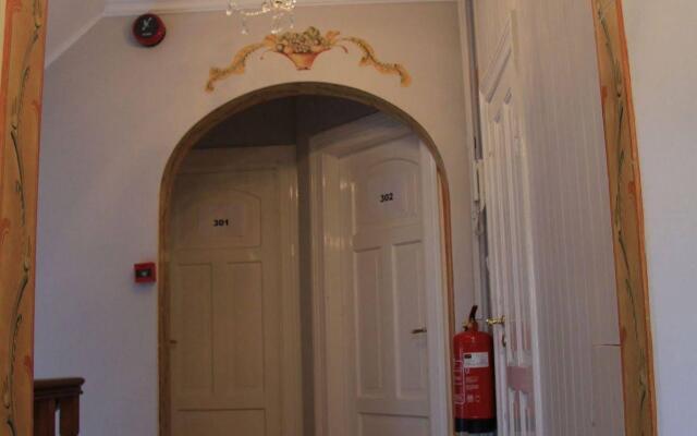 Skolabru Guesthouse