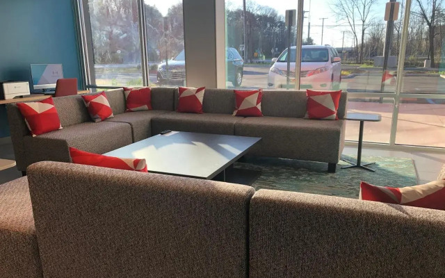 Avid Hotels Salem by IHG