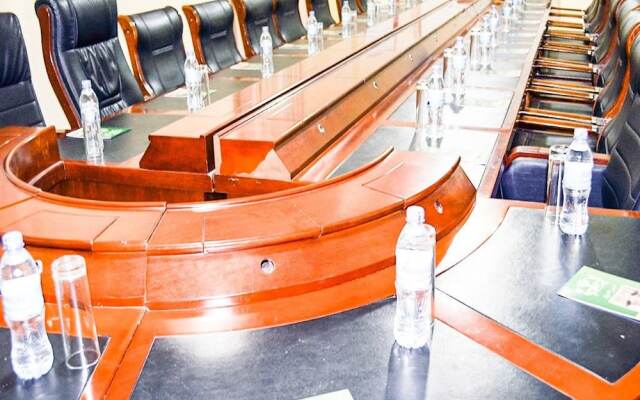 The Grand Villa Hotel