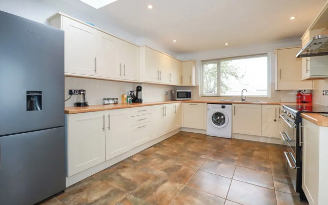 119 Henver Road