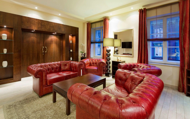 Mamaison Le Regina Boutique Hotel