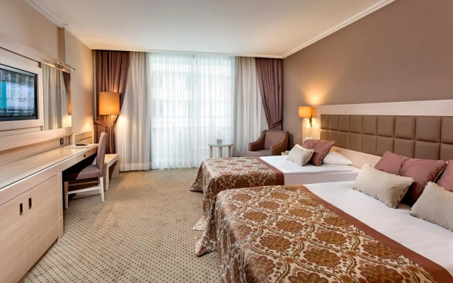 Miracle Resort Hotel - All Inclusive