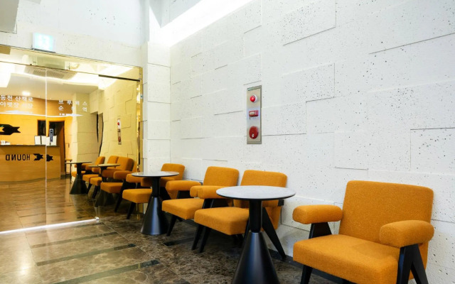 Suncheon Hound Hotel