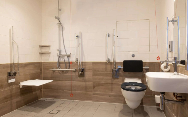 Holiday Inn Express Plymouth by IHG