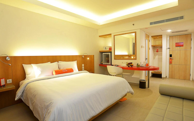 HARRIS Hotel Kuta Galleria - Bali
