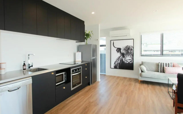 3 - Sunny Brand New house