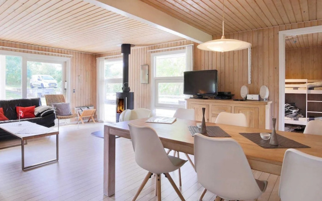 6 Person Holiday Home in Jaegerspris