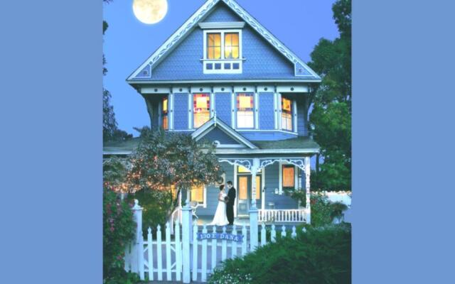 Kaleidoscope Inn & Gardens