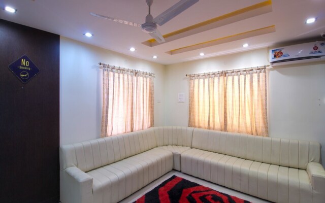 OYO 3787 9 Star Hotel