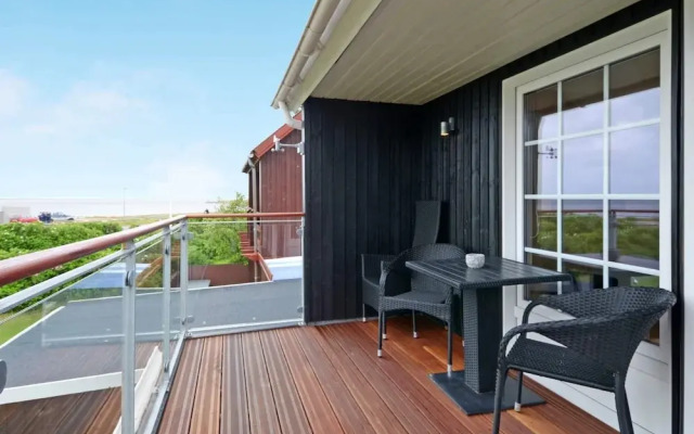 Tasteful Holiday Home in Hemmet near Sea