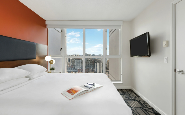 WorldMark Vancouver - The Canadian