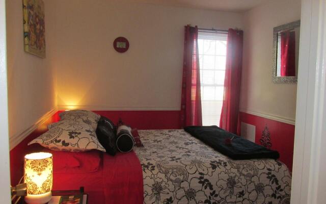 Cozy House B&B