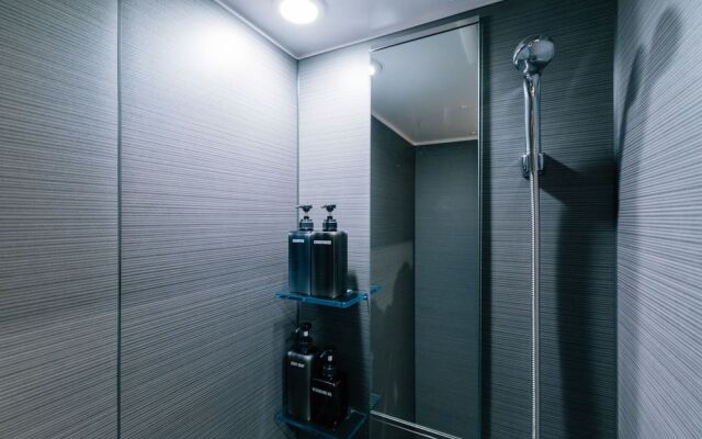 mizuka Nakasu 3 - unmanned hotel -