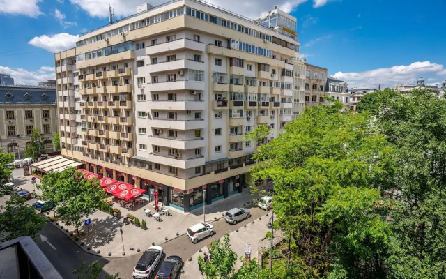 Metropole Apartments Studio City