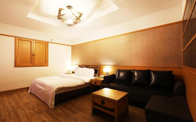 Bucheon SR Hotel