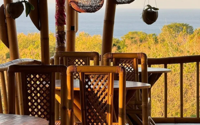 Penida Bambu Green Suites