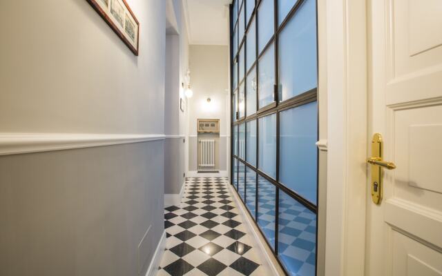 Art Nouveau Roma Colosseo Suite
