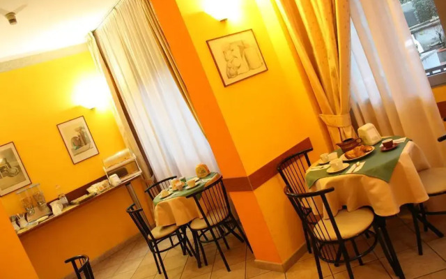 Sara Hotel