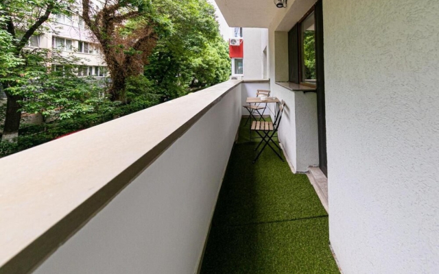 Tayeb Apartment near Floreasca Park