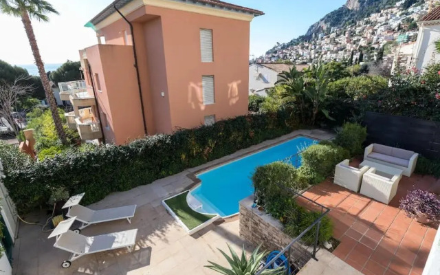 Villa Rocky - Luxury 3BR Apt in Liberty Villa.Pool,Garden,WiFi
