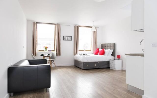 Beautiful Apartment In Vibrant City Centre!