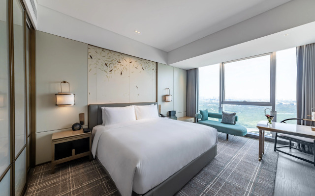 HUALUXE Xi an Chanba by IHG