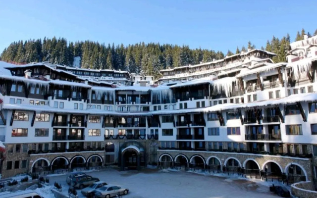 Private Apartment in Grand Monastery