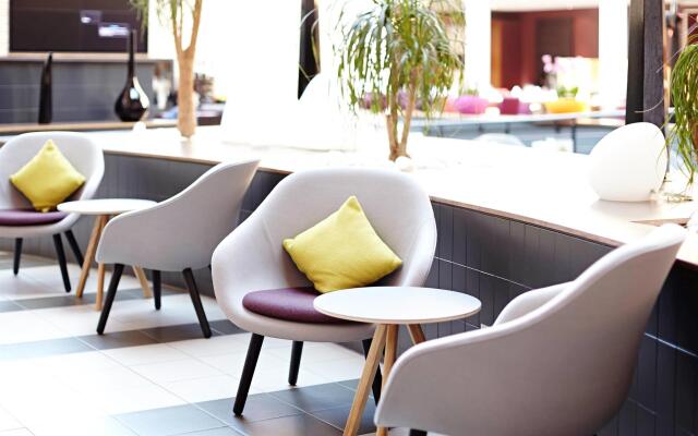 Novotel London Heathrow Airport M4 Jct. 4