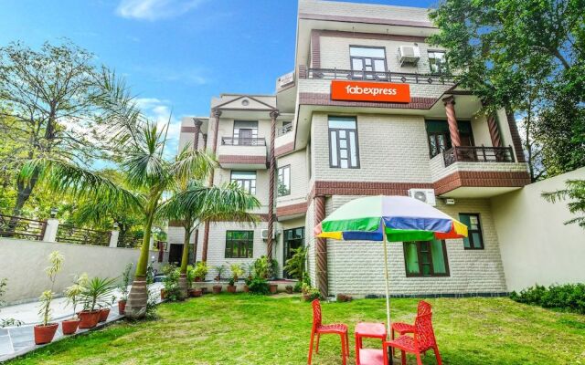 FabExpress Bella Vista