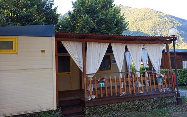 Bungalow SEAESTA RED Lago di Lugano