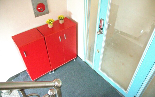 Hoong House - Hostel