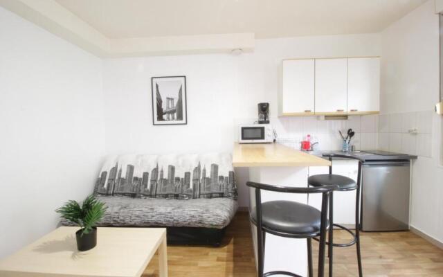 Tramway 12 RDC JAURES Cosy proche gare