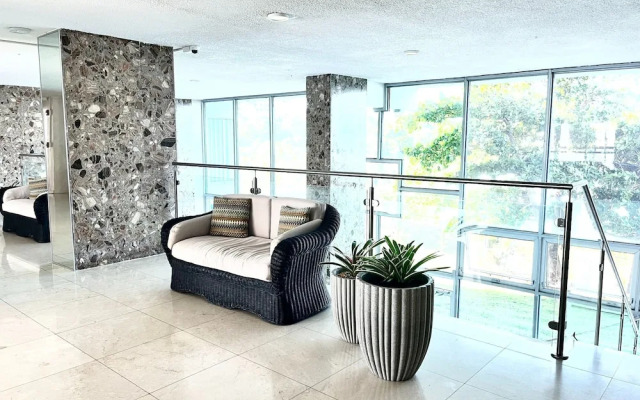 Stunning Marina Views Pool Kayak Island Tours