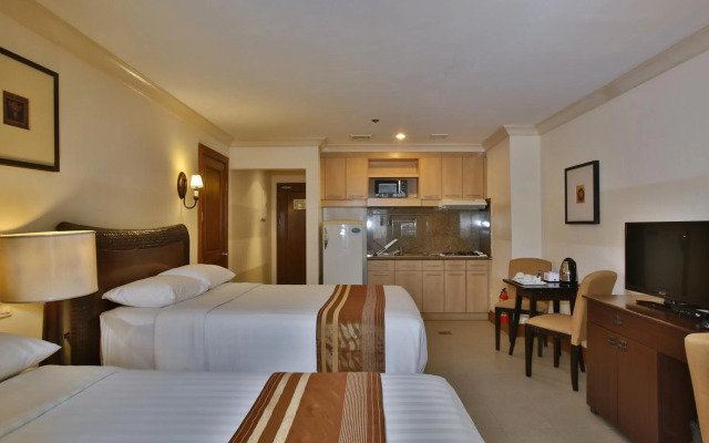 Crown Regency Suites & Residences - Mactan