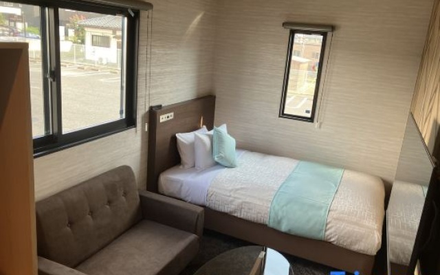Tendo Rich Hotel