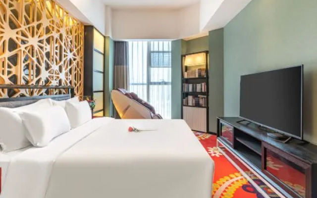 Happy Inn Hotel (Zhengzhou Erqi Wanda Plaza South Third Ring)