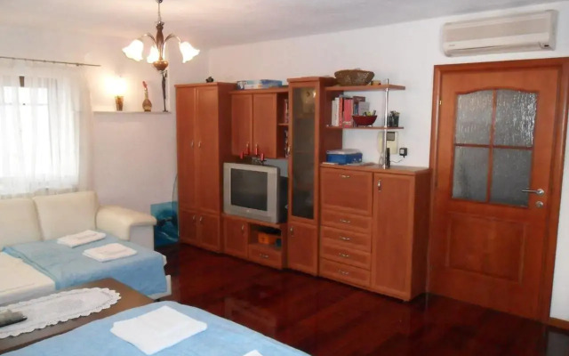 Apartments Štefanac