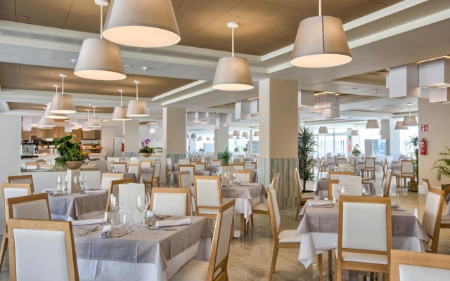 Four Points® by Sheraton Costa Blanca Villas