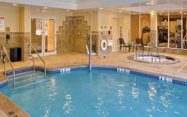 Hilton Garden Inn Lakewood