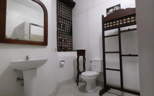 ZEN Rooms Calle Crisologo Vigan