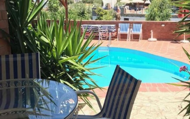 Pleasant Holiday Home in Piscopiano with Private Pool