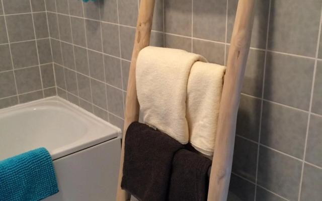 havenBlicke - großzügige Terrasse mit Blick auf die Weser