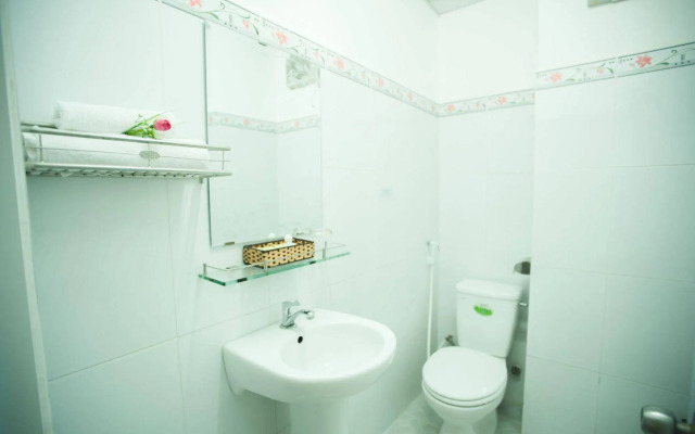 Duong Chau Hotel
