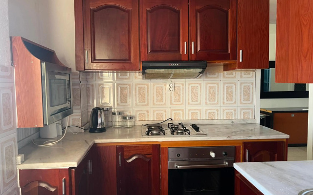 Apartamento África T2 em Zona Comercial de Luanda