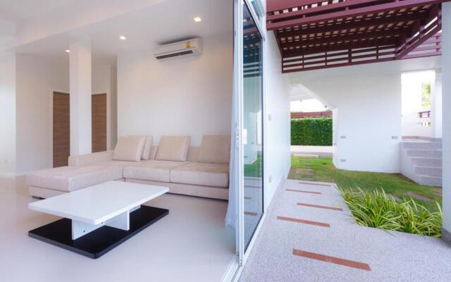 Hideaway Pool Villa S126