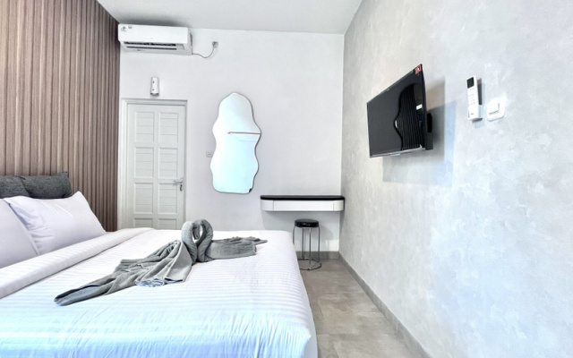 Escotel Arah Timur – Guest Rooms – Jakarta