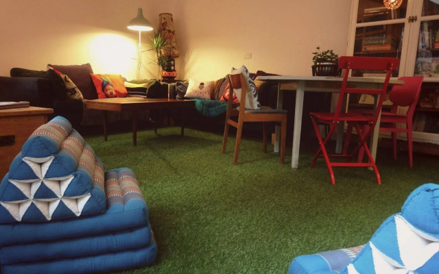 Igloo Hybrid - Hostel