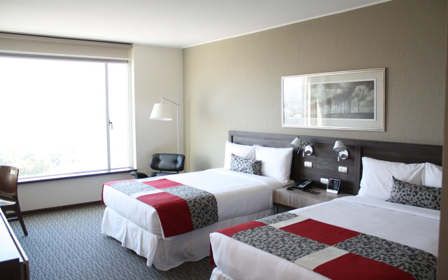 Radisson Blu Plaza El Bosque Santiago